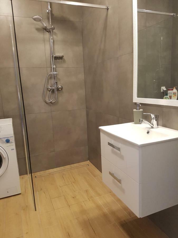 Caskada Modern Apartment สวูพสค์ ภายนอก รูปภาพ